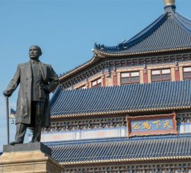 広州を代表する建物「中山記念堂」へご案内