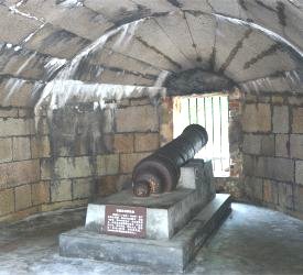 威遠砲台 到着、入場観光