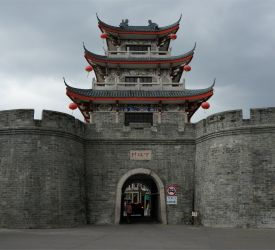 広斎橋、広済門城楼 観光