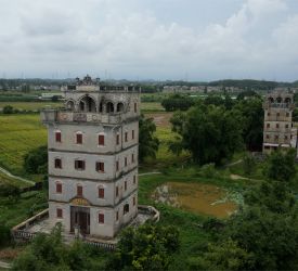 世界遺産登録の村「自力村」へ