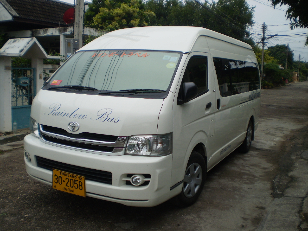 チェンマイ市内ご宿泊ホテルにお迎え、ご出発