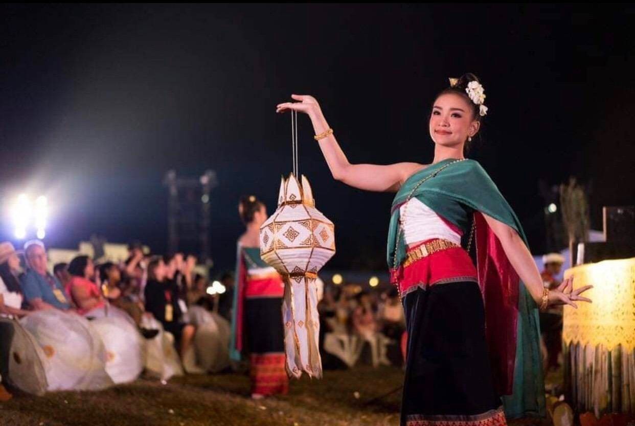 ご夕食後、セレモニースタート