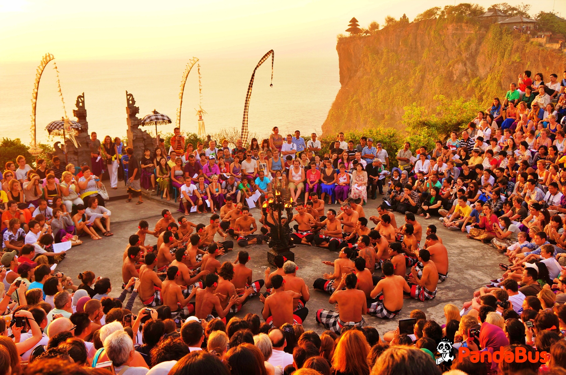 ケチャックダンス観賞（約1時間）