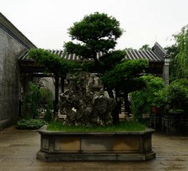 広東四大庭園の一つ「梁園」へご案内