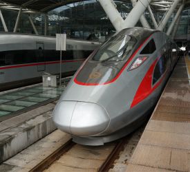 高速鉄道【G3006】にご乗車になり、潮仙駅へ向けて出発