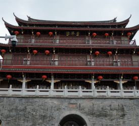 広斎橋、広済門城楼 観光