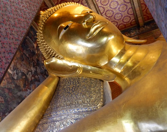 【午後発】バンコクの三大寺院と王宮を巡る市内観光