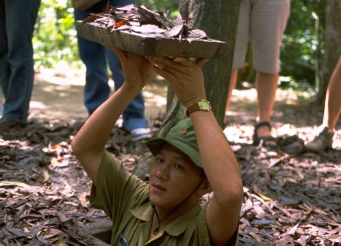 【ホーチミン】戦争の歴史を学ぶクチトンネル半日観光ツアー