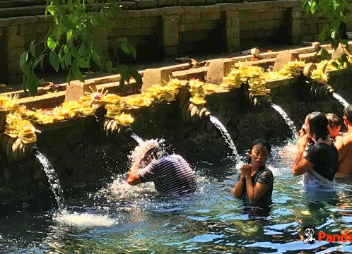 ティルタエンプル