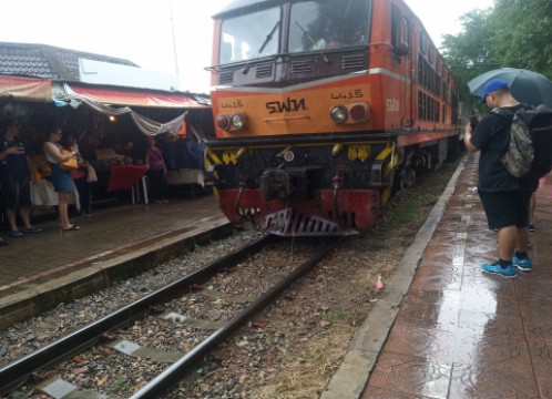 カンチャナブリ泰麺鉄道