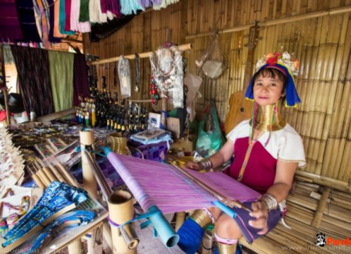 首長族（カレン族）