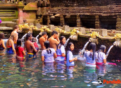 ティルタエンプル