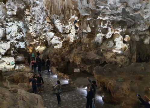 ティエンクン鍾乳洞