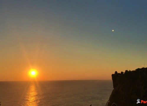 ウルワツサンセット