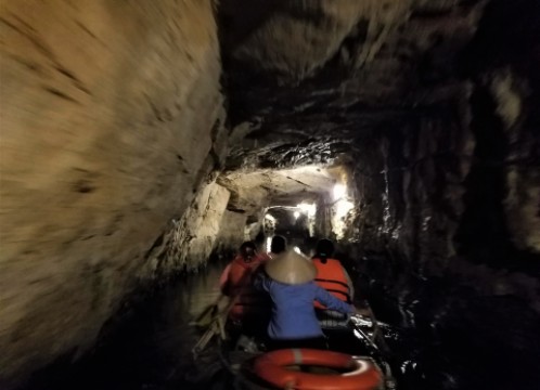 世界遺産チャンアン川下りクルーズ