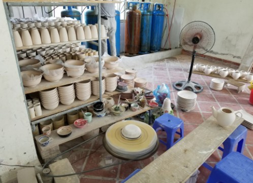 ハノイ市内観光 + 陶器で有名なバッチャン村