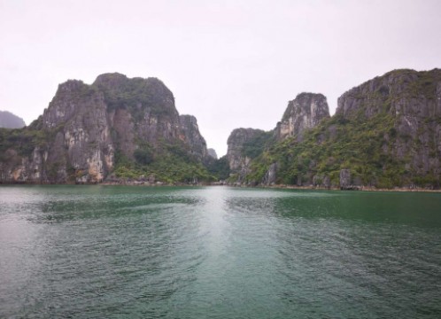 ハロン湾クルーズ