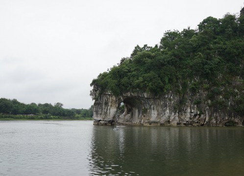 桂林 象鼻山 イメージ