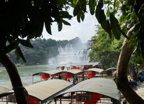 南寧 徳天瀑布 イメージ