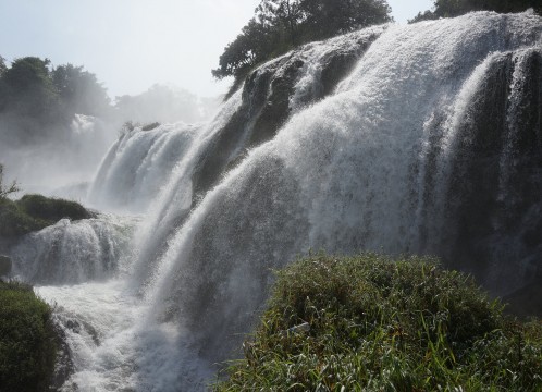 南寧 徳天瀑布 イメージ