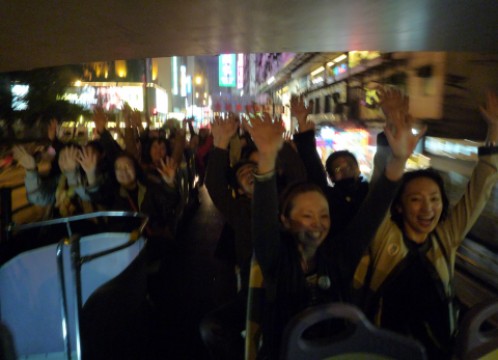 観光イメージ：パンダバスのオープントップバス