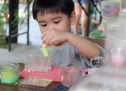 日本の粘土彫刻
