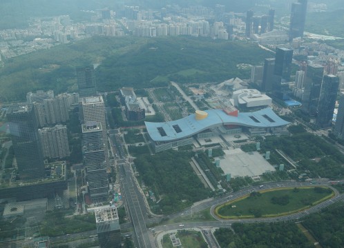 深セン 街並み 福田地区のビル群 イメージ