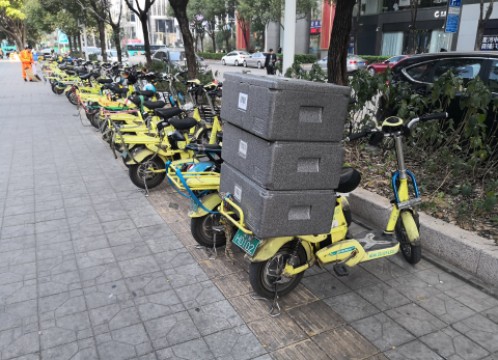 深セン ハイテクスーパーマーケット 配達用電動バイク イメージ