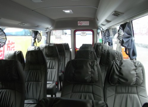 車両一例：ミニバス