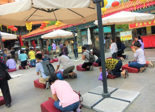 観光イメージ：黄大仙（ウィンタイシン）