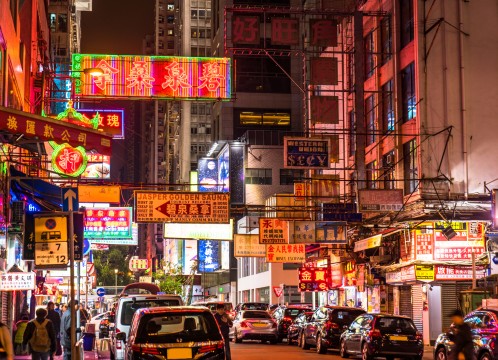 観光イメージ：夜の街並み