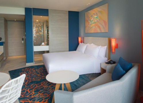 HOLIDAY INN VANA NAVA